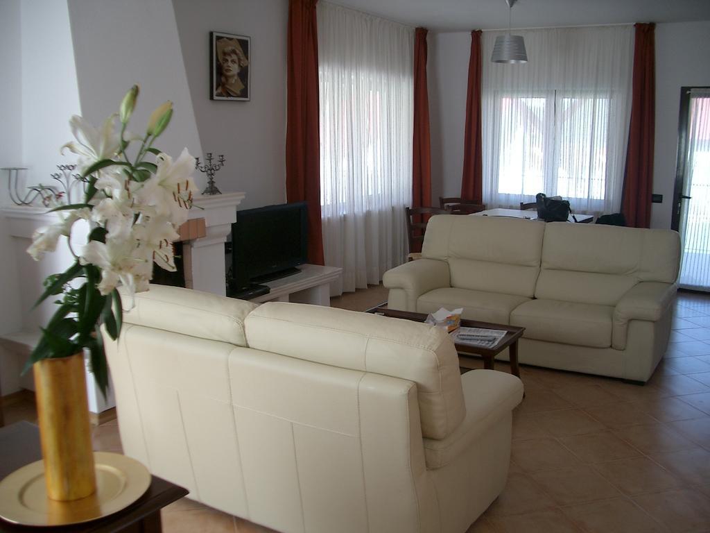 Pensiunea Funivia Săcele Rum bild